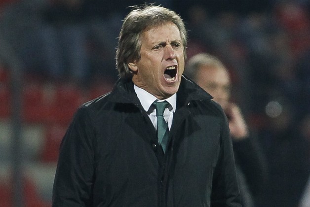 Médio do Sporting teve proposta tentadora mas Jesus não o deixou sair