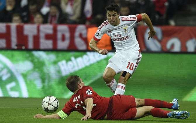 Imprensa italiana indignada com arbitragem do Bayern-Benfica