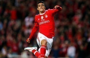 Mágia de Jiménez corre o mundo