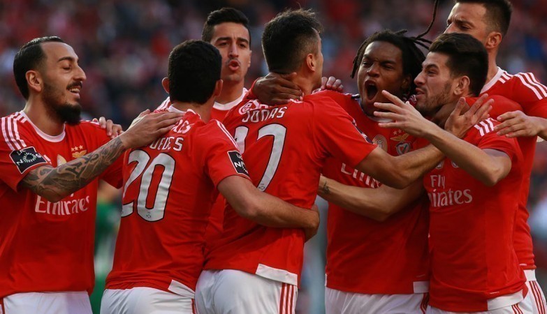 Chineses duplicam o valor para convencer o Benfica