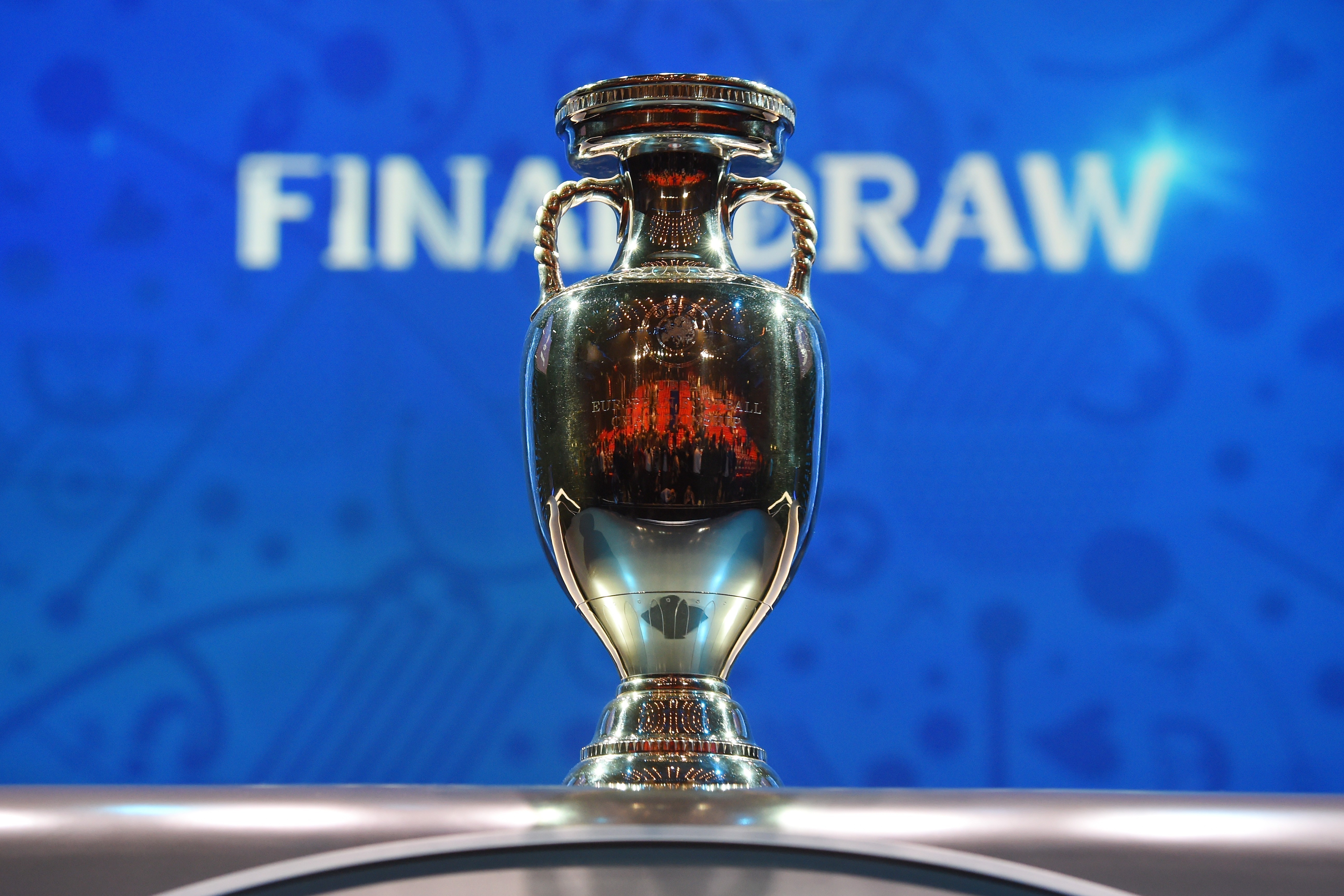 Há 50 anos que não se via a França assim! Euro 2016 ameaçado?