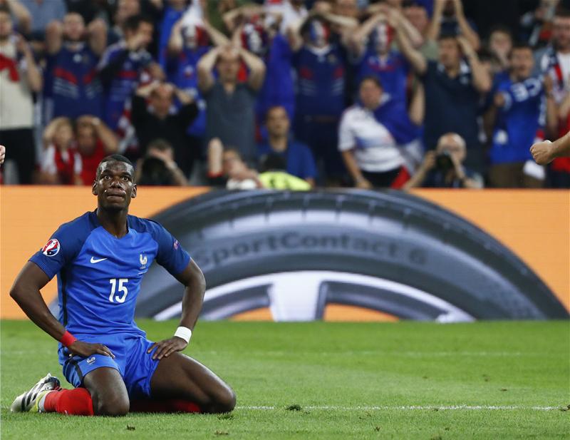 Deschamps revela porque deixou Paul Pogba no banco