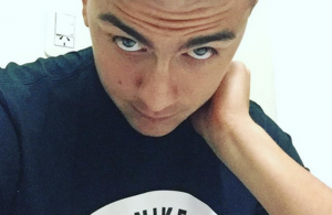 Paulo Dybala surpreende com o seu novo “look”