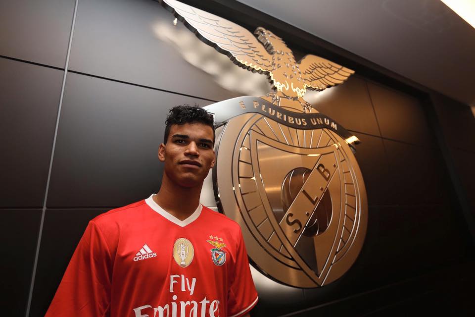 OFICIAL: Danilo confirmado no Benfica