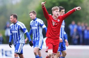 OFICIAL: Friesenbichler emprestado ao Austria de Viena