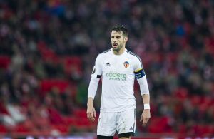 Besiktas confirma interesse em internacional espanhol