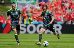 Episódio caricato na conferência de imprensa com Gareth Bale