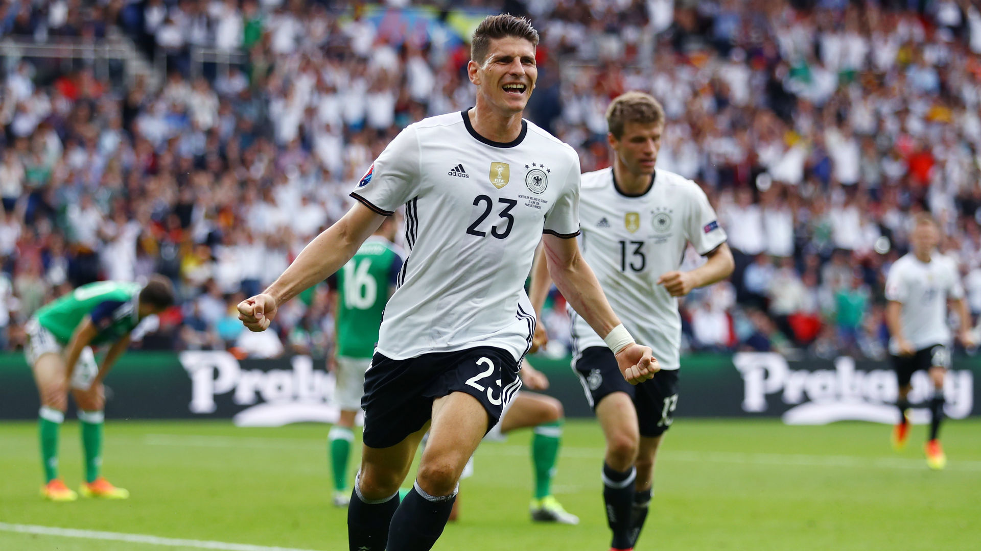 OFICIAL: Mario Gomez é reforço do Wolfsburgo