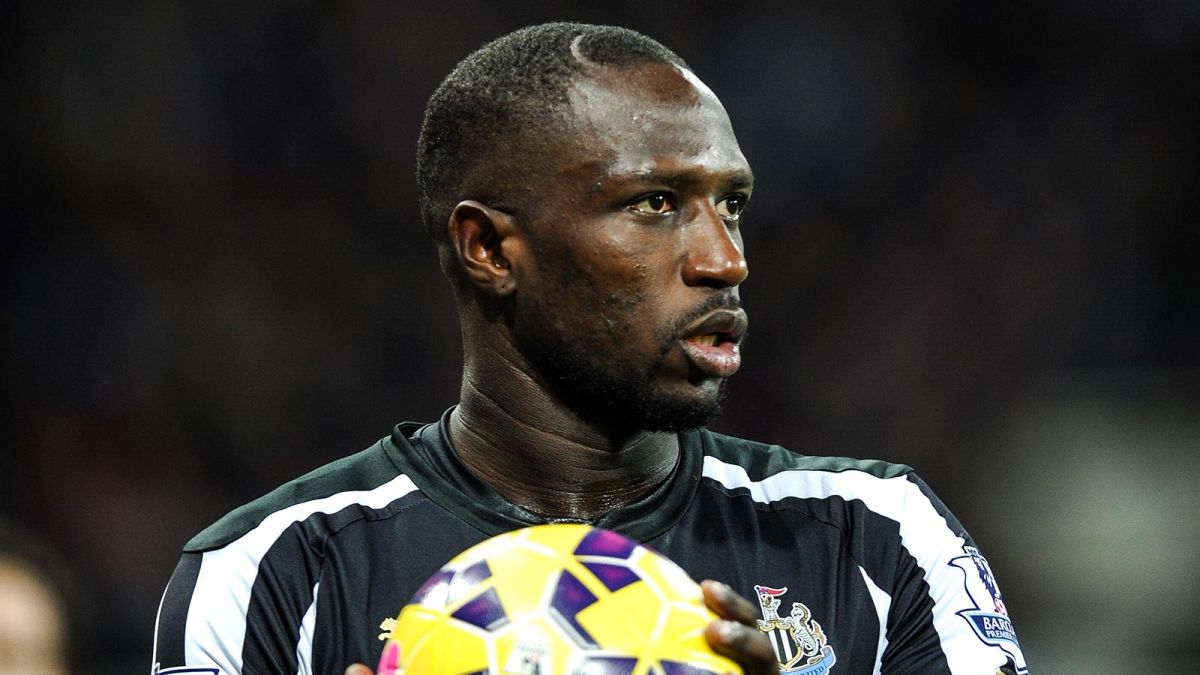 Moussa Sissoko assina pelo Tottenham