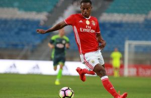 Wolverhampton oferece 25 milhões de euros por Carrillo