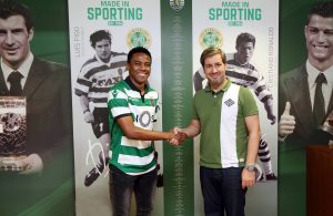 Sporting anuncia contratação de Elias
