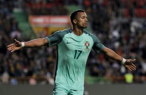 Nani não sentiu apoio após renovar com o Manchester United