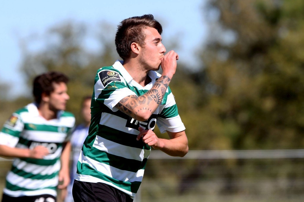 Iuri Medeiros cedido ao Boavista por empréstimo