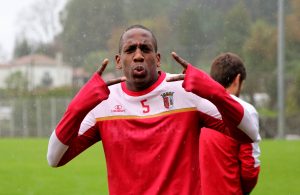 ÚLTIMA HORA: FC Porto garante contratação de Boly