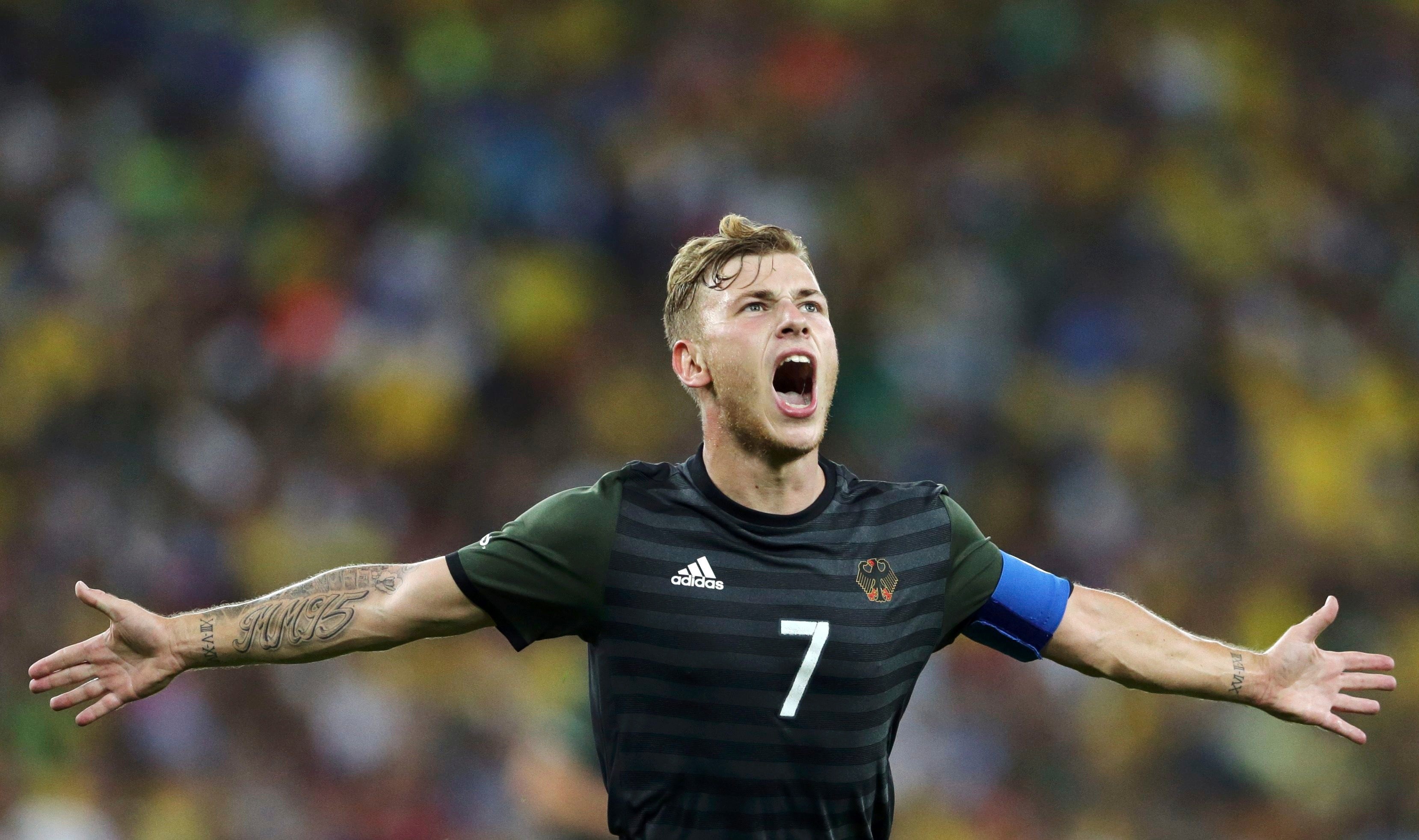 Proposta de 45 milhões por Meyer