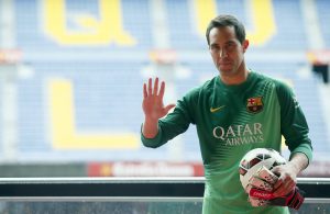 Barcelona confirma que Claudio Bravo está de saída para o Manchester City