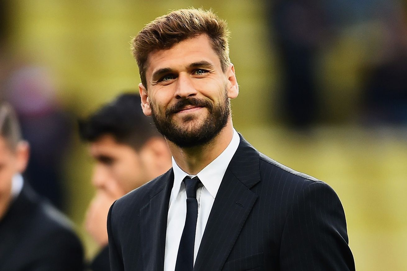 OFICIAL: Llorente assina pelo Swansea City