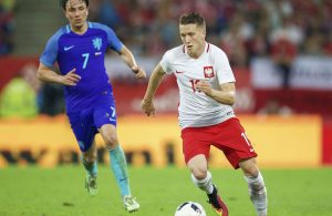 OFICIAL: Nápoles garante Piotr Zielinski por 15 milhões