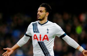 Nacir Chadli assina pelo West Brom
