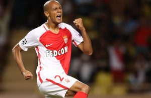 OFICIAL: Fabinho renova com o Mónaco