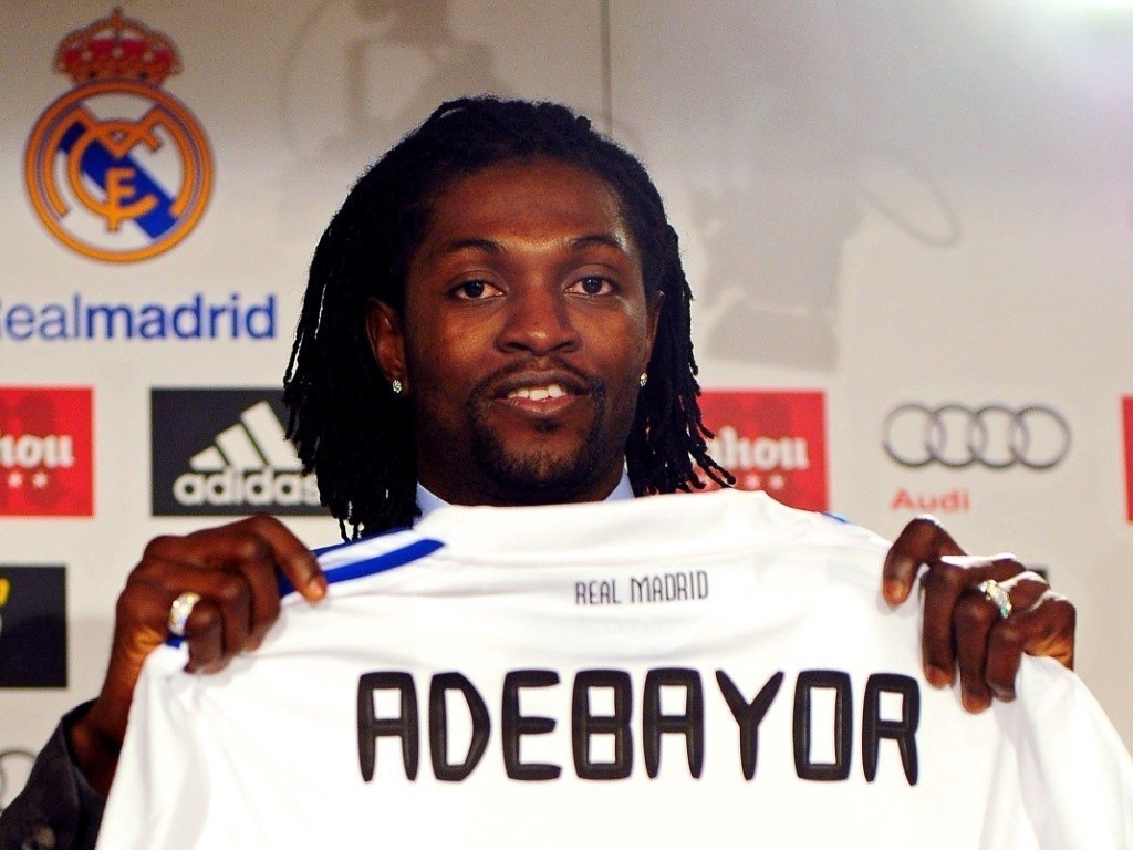 Jornalista italiano fez o rídiculo e anunciou Adebayor como reforço do Real Madrid