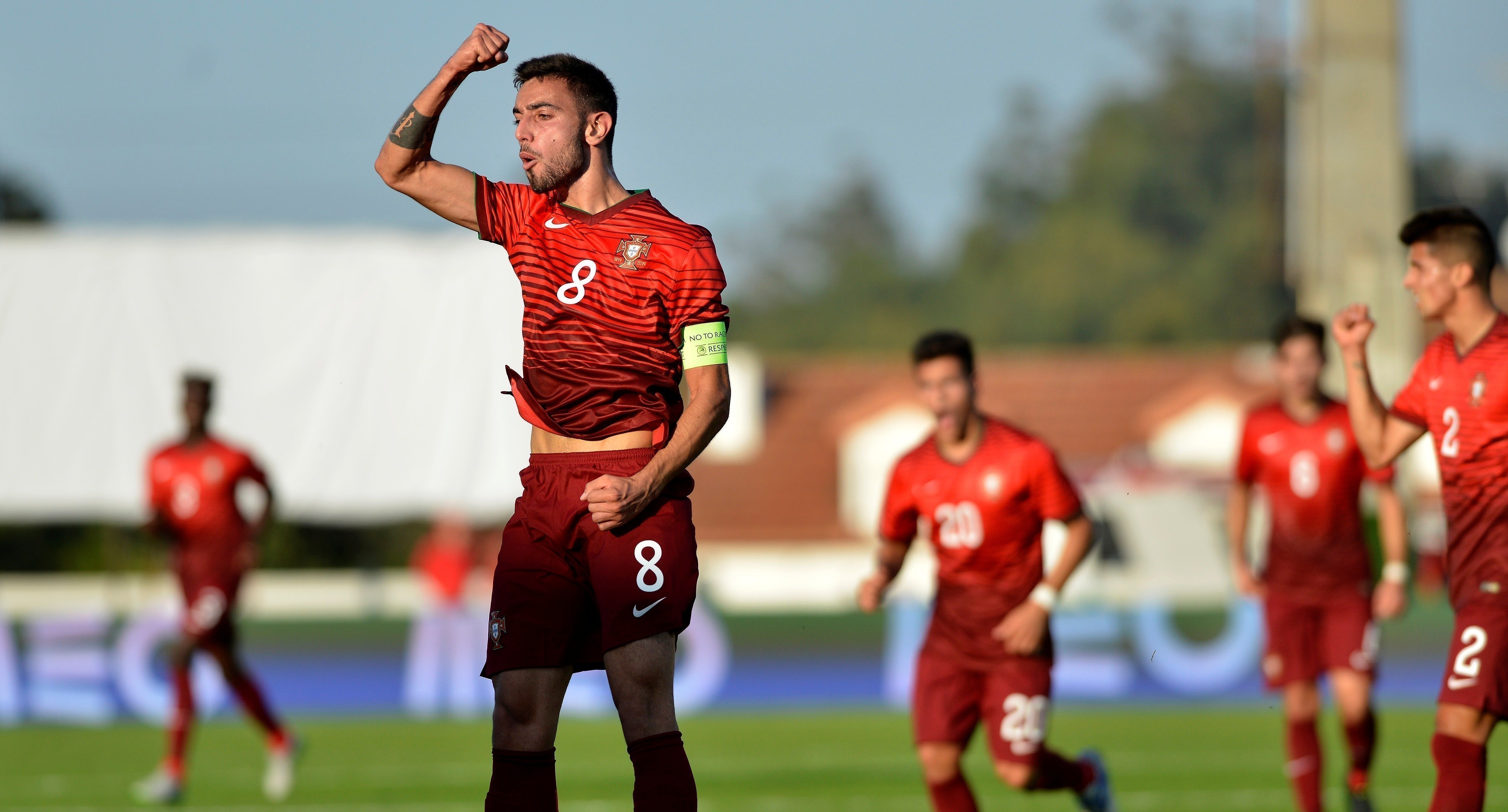 Bruno Fernandes revela como o Benfica pode bater o Nápoles