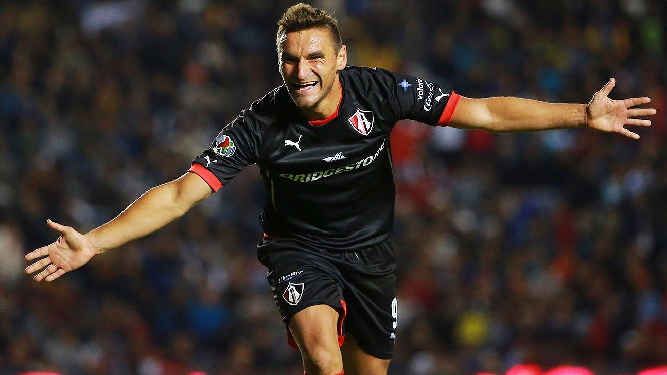 OFICIAL: O novo clube de Bergessio