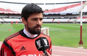 Lucho González muito perto do Atlético Paranaense