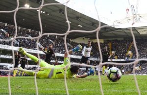 Tottenham acaba com a invencibilidade do Manchester City