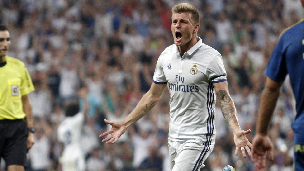 OFICIAL: Toni Kroos renova com o Real Madrid até 2022