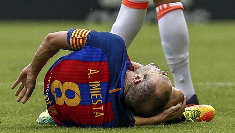 Barcelona perde Iniesta por dois meses
