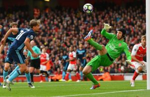 Fantástica série vitoriosa do Arsenal terminada