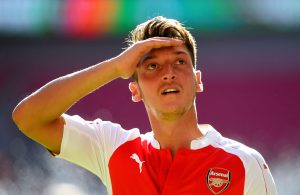 Özil revela qual a condição para renovar com o Arsenal
