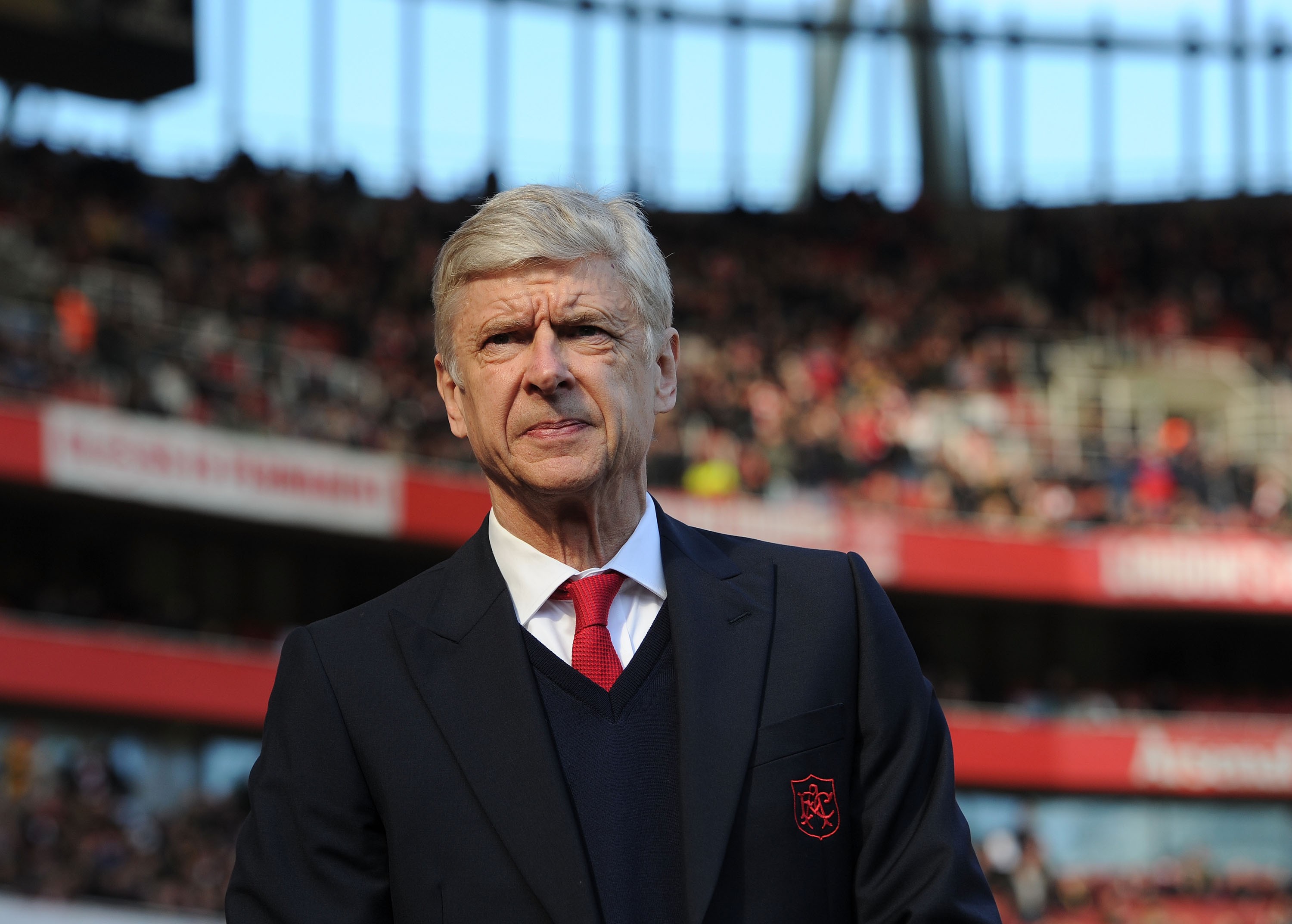 Wenger deu duas razões para o Arsenal estar tanto tempo sem ser campeão