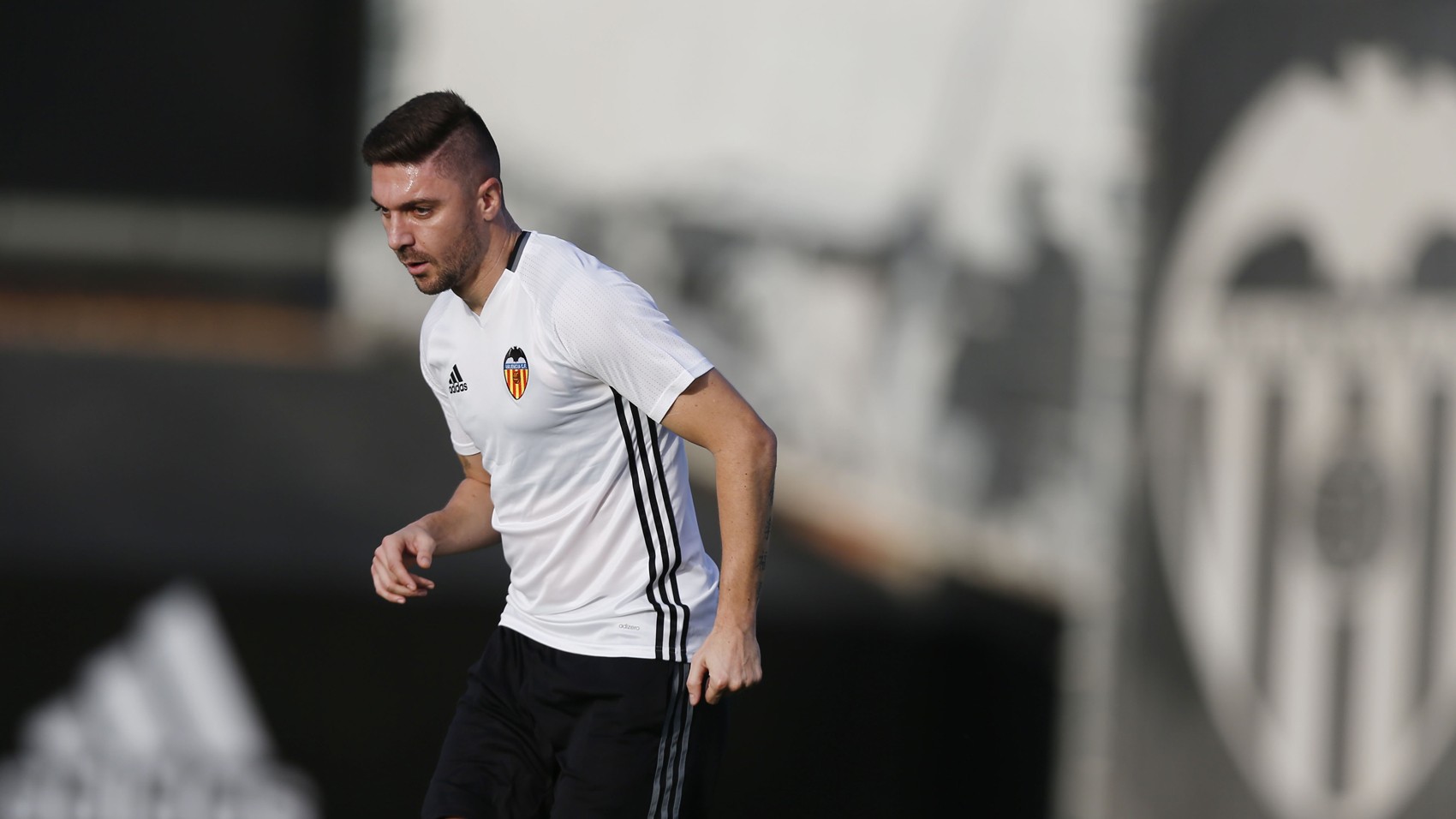 Sporting pretende avançar para a contratação de Siqueira