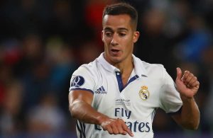 Lucas Vázquez vai renovar até 2022