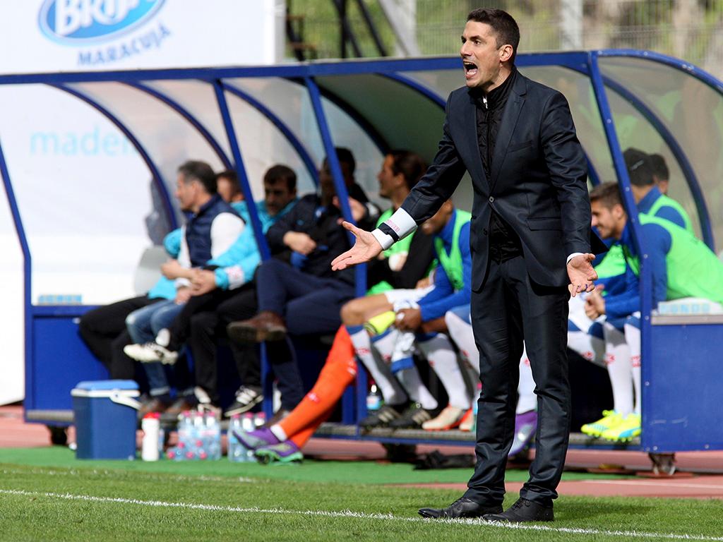 OFICIAL: Belenenses fica sem treinador