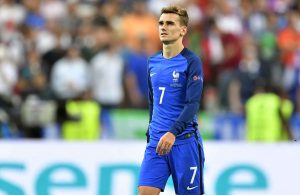 “Fazia-lhe comida, lavava-lhe a roupa, fazia-lhe a cama”