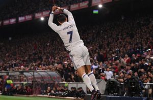 Real Madrid cilindra Atlético de Madrid com hat-trick de Cristiano Ronaldo