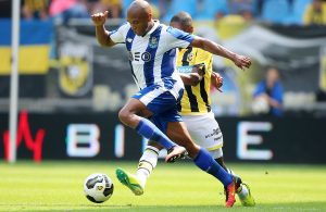 Nuno Espírito Santo deixa Brahimi fora dos convocados para o Copenhaga