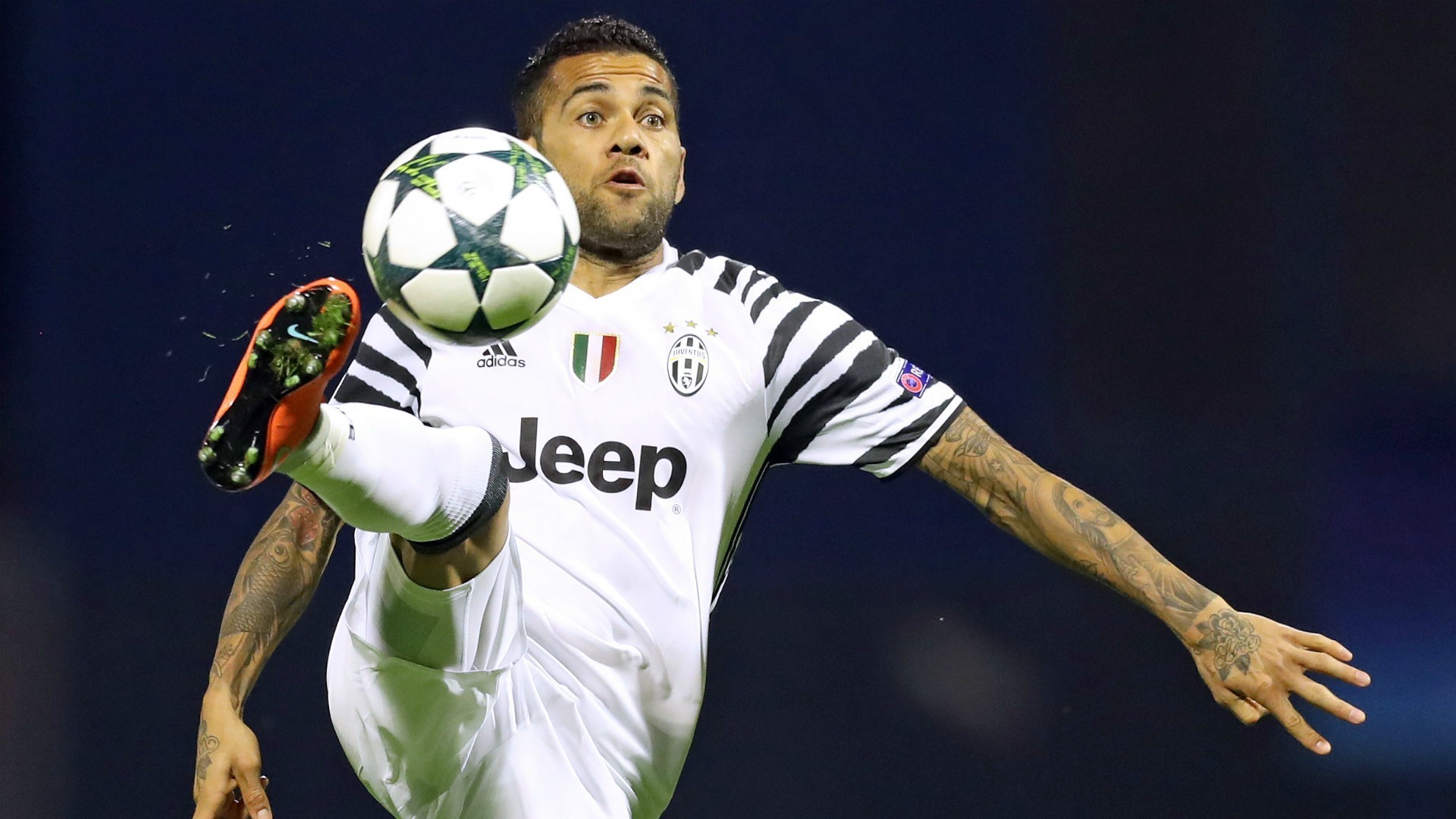 Terríveis notícias para Daniel Alves