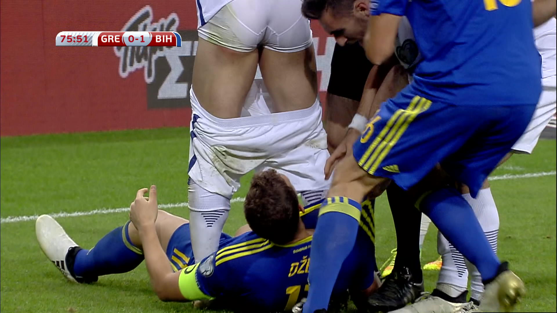 A insólita expulsão de Dzeko