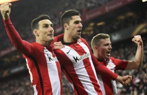 Aduriz marcou cinco golos na vitória sobre o Genk (VÍDEO)