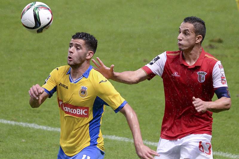 Mauro sofre lesão grave e deverá falhar o resto da época