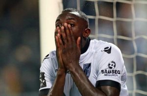 Marega suspenso por três jogos por causa da agressão a Sequeira