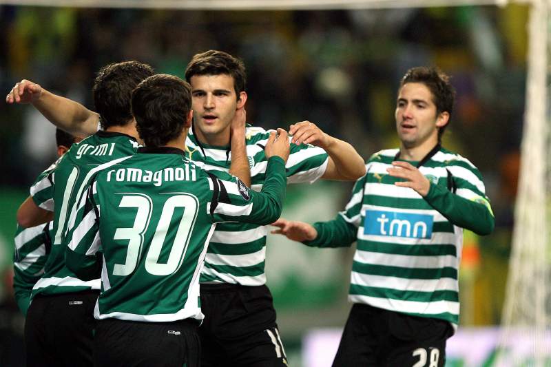 «Errei ao não renovar com o Sporting, estraguei a carreira»