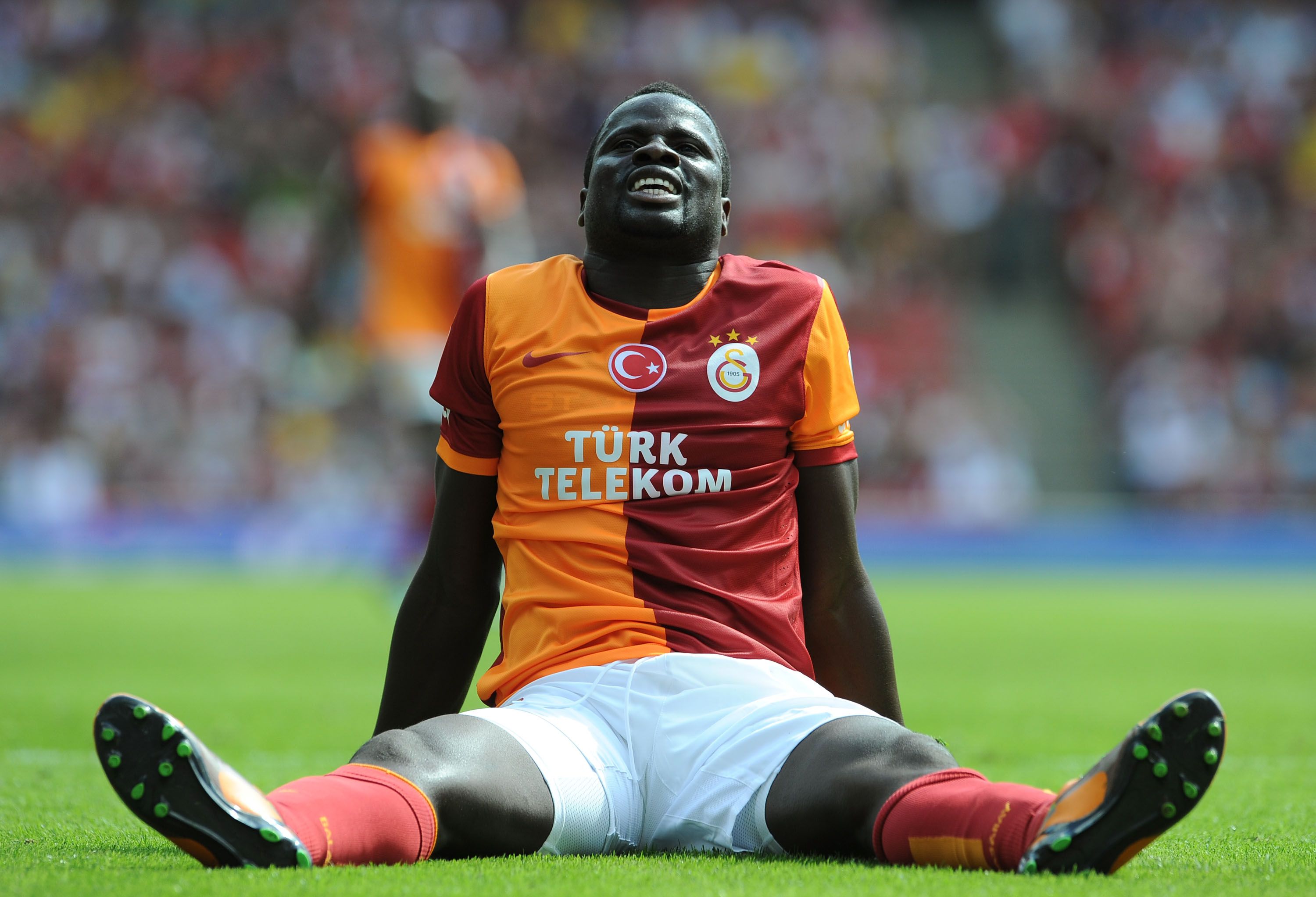 “Há muitos dias em que não quero sair da cama. Já pensei em suicidar-me”