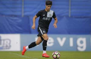 Reforço do FC Porto a caminho do futebol inglês