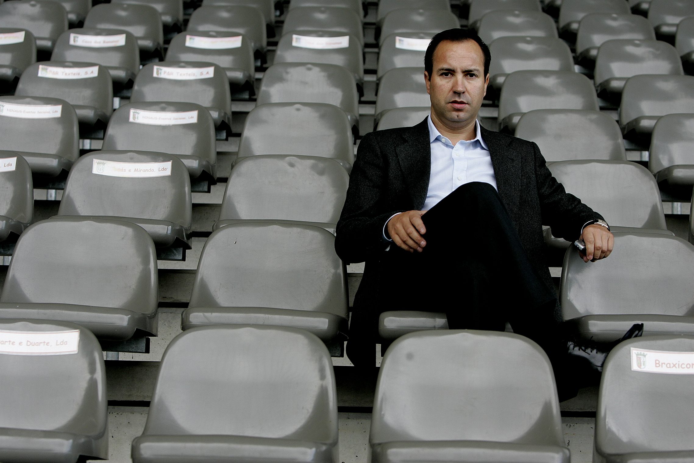 Sporting aposta em vender antes e depois compra.