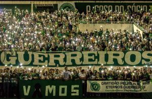 OFICIAL: Chapecoense tem novo emblema em homenagem aos seus heróis